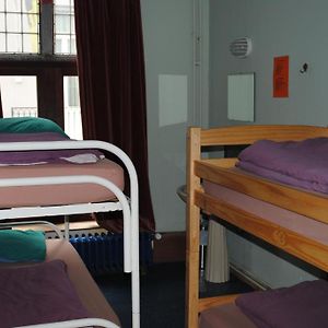 Dormitory Room Mixed
